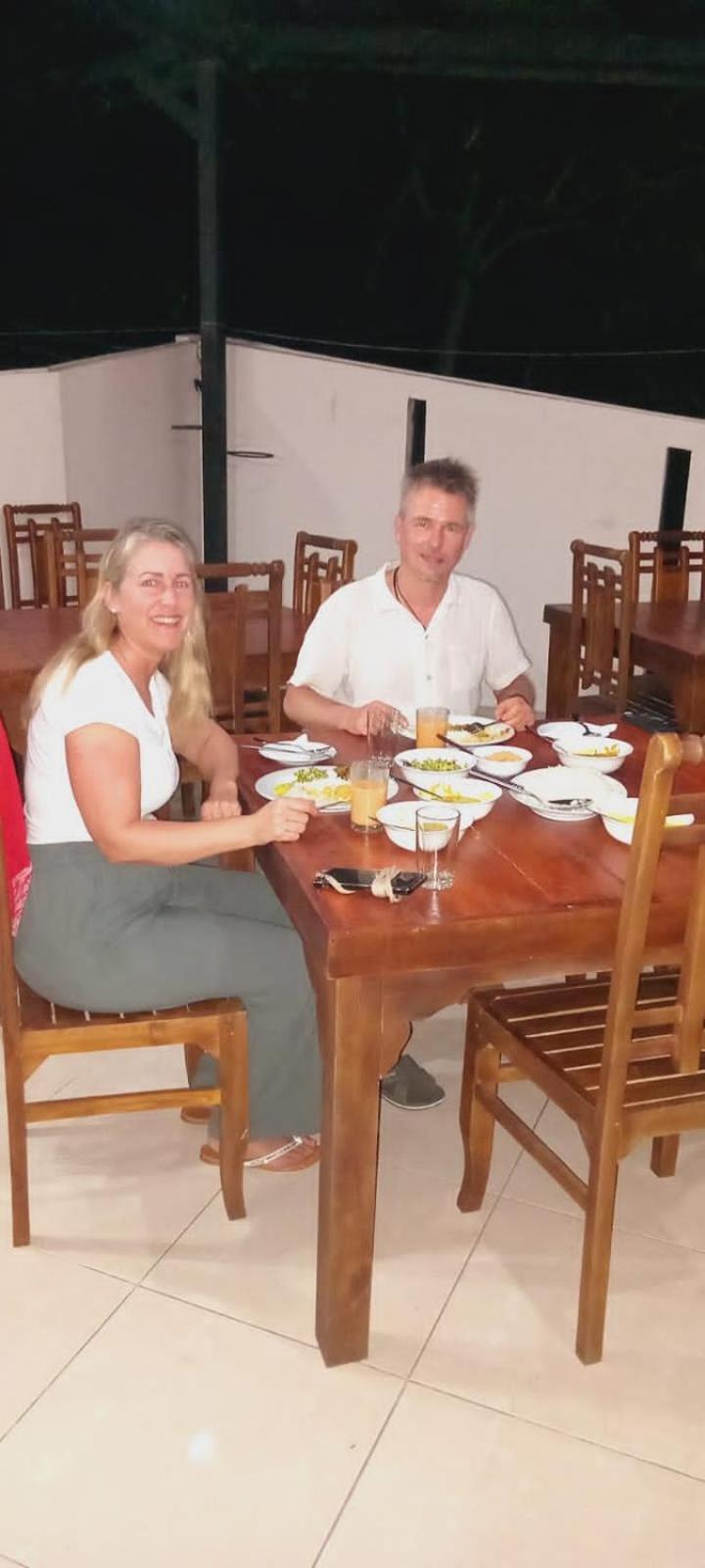 Kandy Ivy Mountain View Resort Bagian luar foto
