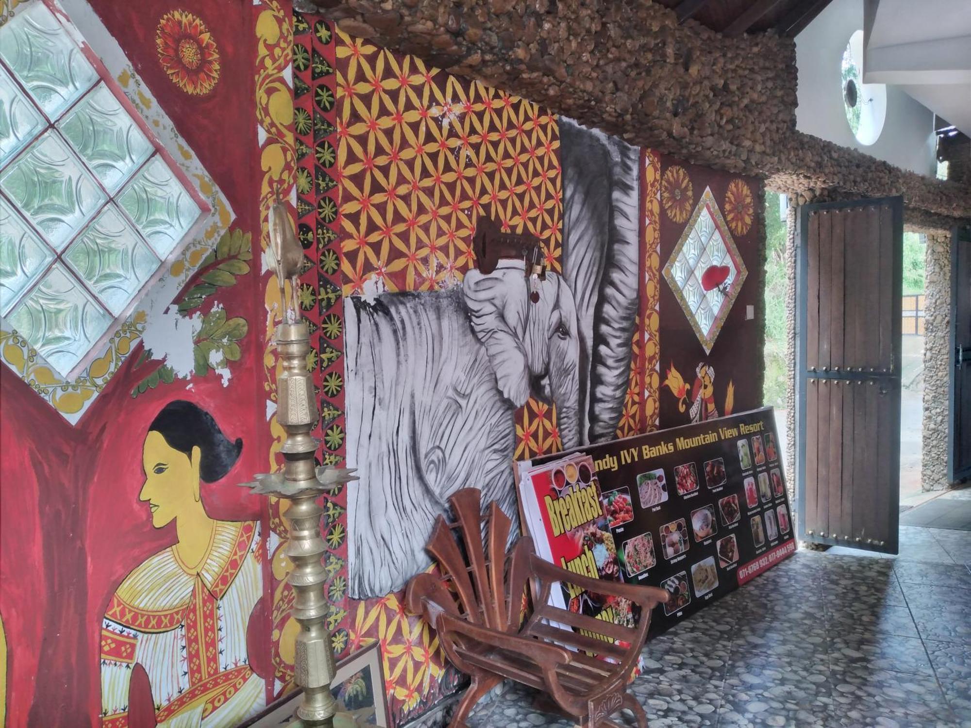 Kandy Ivy Mountain View Resort Bagian luar foto
