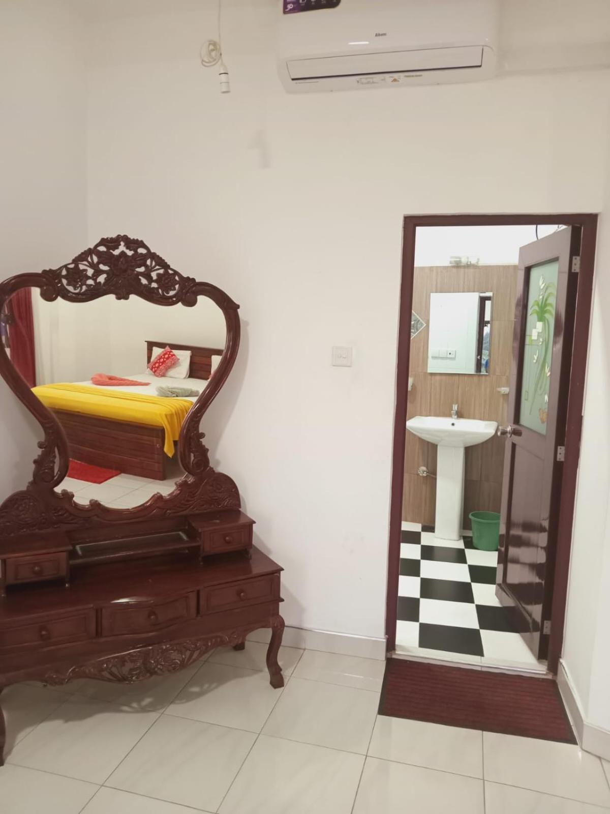 Kandy Ivy Mountain View Resort Ruang foto